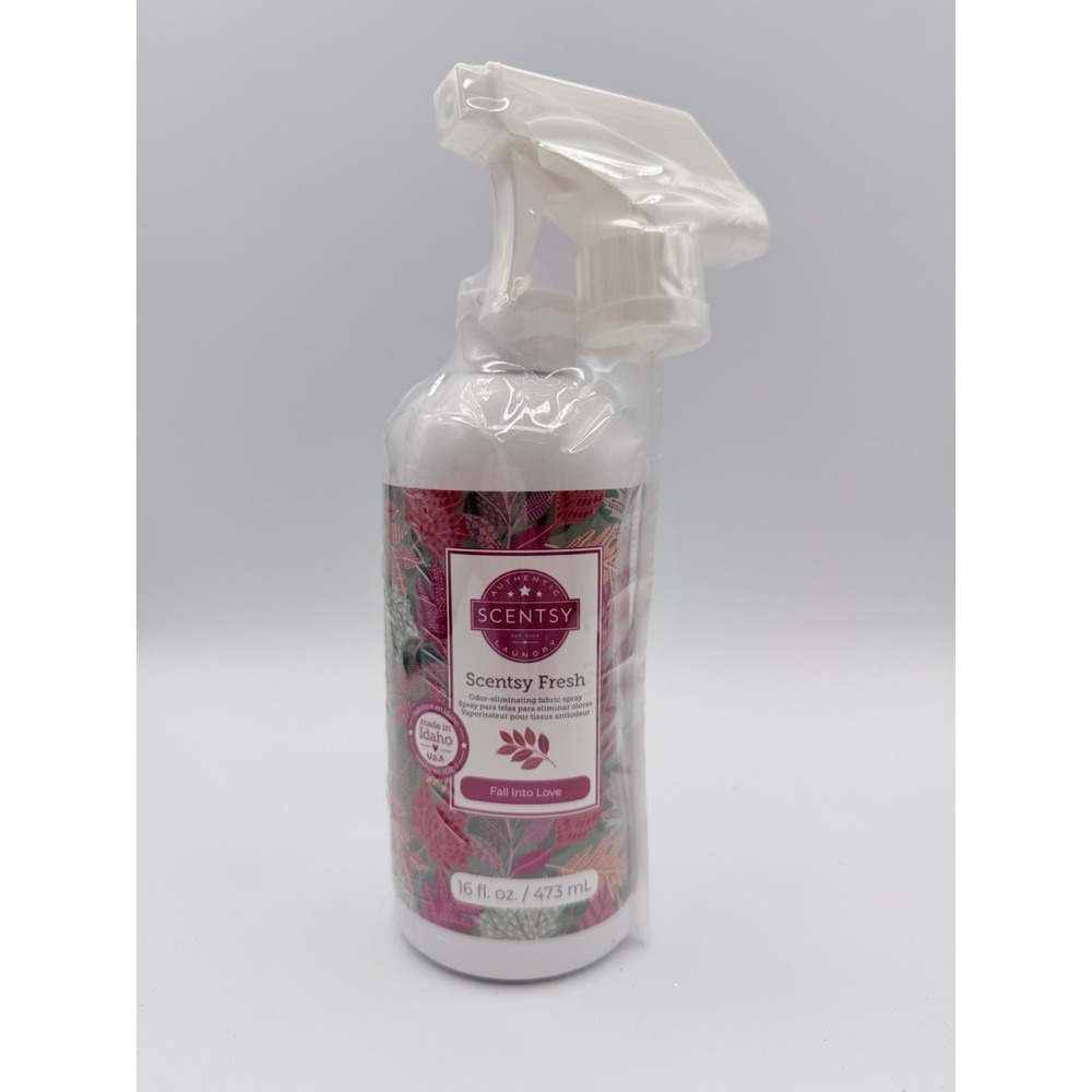 Scentsy Fresh Fall Into Love Odor-Eliminating Fabric Spray 16 fl oz New